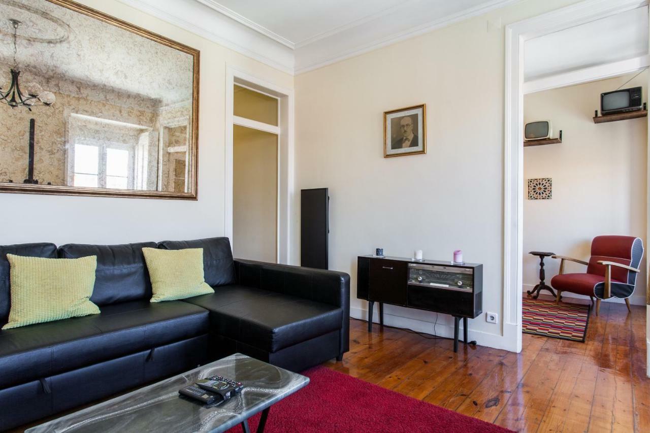 Joivy Fernando Pessoa Apartments Lisbon Bagian luar foto