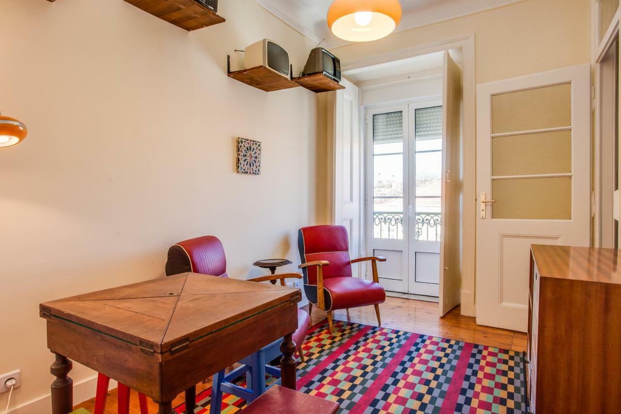 Joivy Fernando Pessoa Apartments Lisbon Bagian luar foto