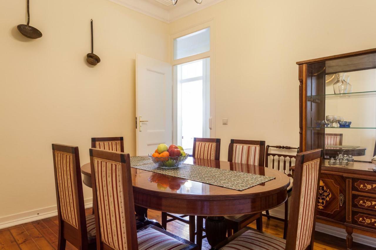 Joivy Fernando Pessoa Apartments Lisbon Bagian luar foto
