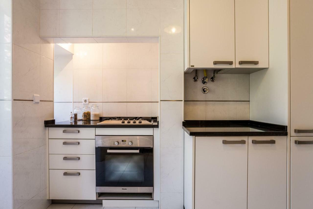 Joivy Fernando Pessoa Apartments Lisbon Bagian luar foto