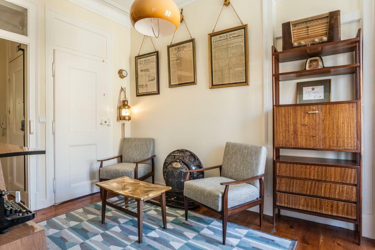 Joivy Fernando Pessoa Apartments Lisbon Bagian luar foto