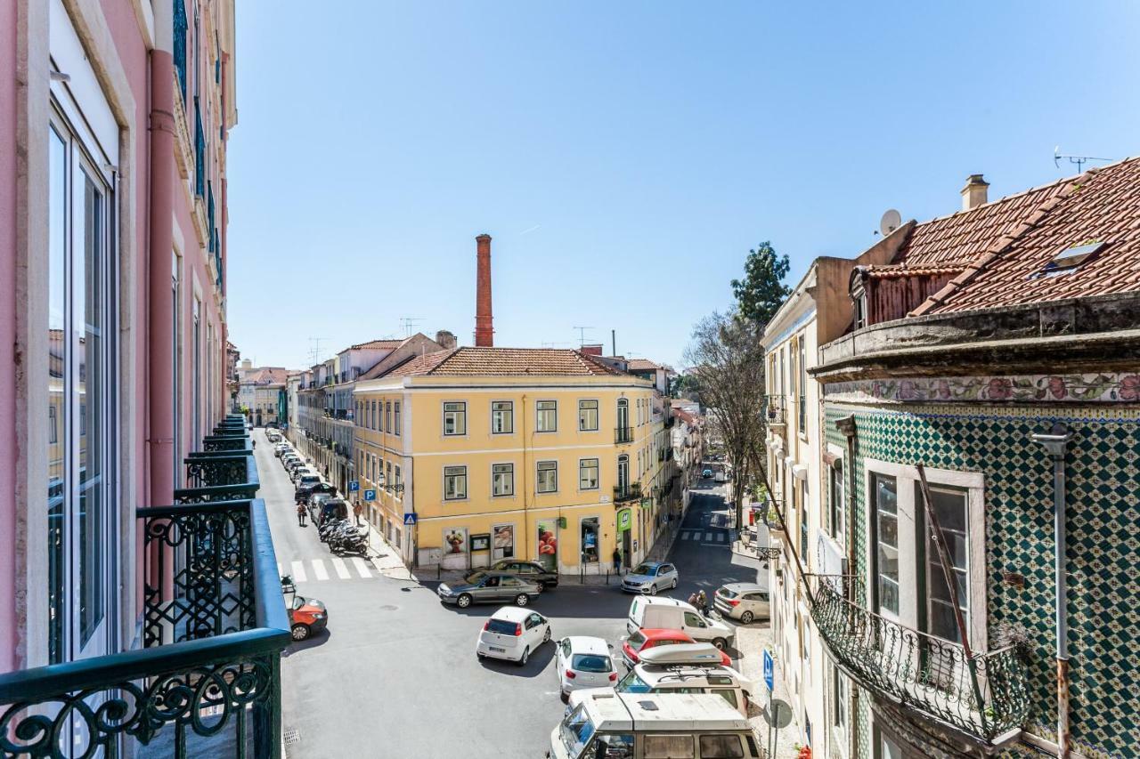 Joivy Fernando Pessoa Apartments Lisbon Bagian luar foto