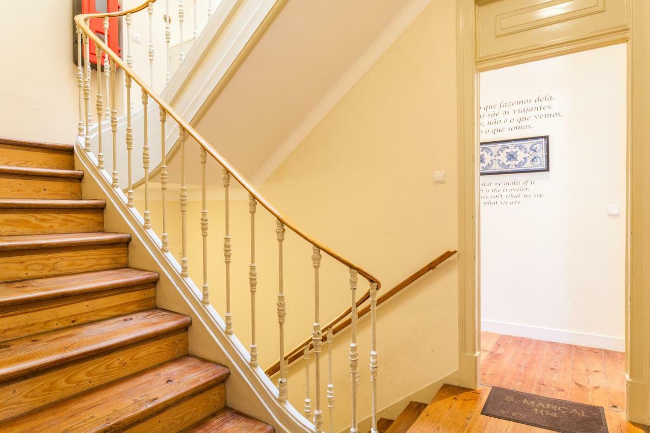 Joivy Fernando Pessoa Apartments Lisbon Bagian luar foto