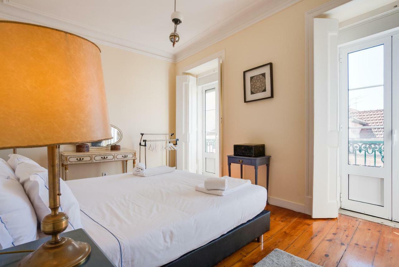 Joivy Fernando Pessoa Apartments Lisbon Bagian luar foto